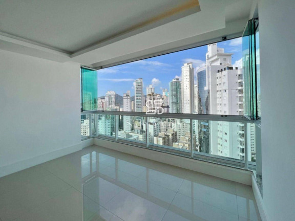 Imagem Apartamento com 3 Quartos à Venda, 137 m² em 2 Quadra Centro - Balneário Camboriú