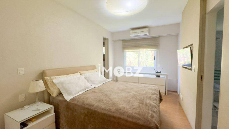 Imagem Imóvel com 3 Quartos à Venda, 220 m² em Villaggio Panamby - São Paulo Imagem Imóvel com 3 Quartos à Venda, 220 m² em Villaggio Panamby - São Paulo