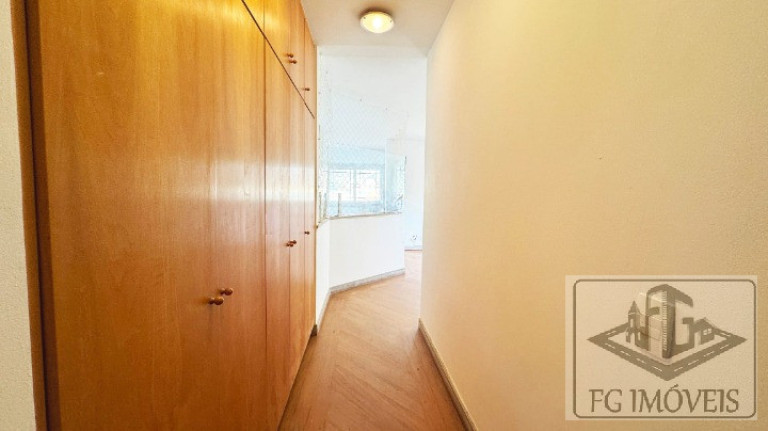 Imagem Sobrado com 4 Quartos à Venda, 560 m² em Alphaville Residencial Dois - Barueri Imagem Sobrado com 4 Quartos à Venda, 560 m² em Alphaville Residencial Dois - Barueri