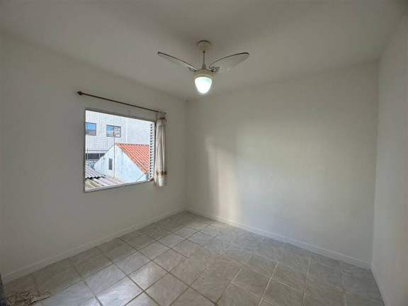 Imagem Kitnet à Venda, 20 m² em Aviação - Praia Grande Imagem Kitnet à Venda, 20 m² em Aviação - Praia Grande