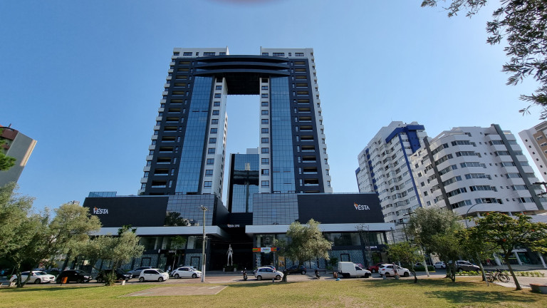 Apartamento com 1 Quarto à Venda, 52 m² em Centro - Torres