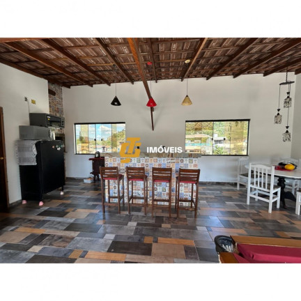 Imagem Casa com 2 Quartos à Venda, 180 m² em Tabuleiro - Camboriú Imagem Casa com 2 Quartos à Venda, 180 m² em Tabuleiro - Camboriú