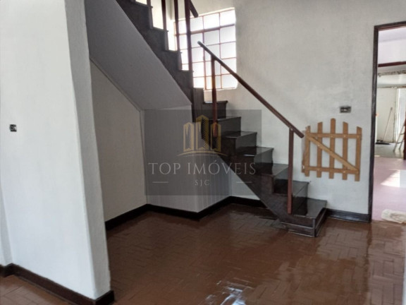 Imagem Sobrado com 3 Quartos à Venda, 339 m² em Centro - Santa Branca Imagem Sobrado com 3 Quartos à Venda, 339 m² em Centro - Santa Branca
