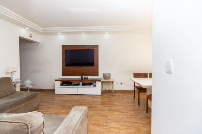 Imagem Apartamento com 3 Quartos à Venda, 95 m² em Indianópolis - São Paulo