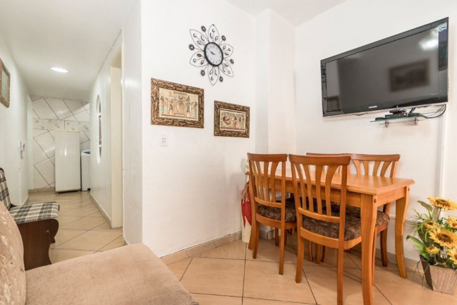 Imagem Imóvel com 1 Quarto à Venda, 33 m² em Cidade Baixa - Porto Alegre Imagem Imóvel com 1 Quarto à Venda, 33 m² em Cidade Baixa - Porto Alegre