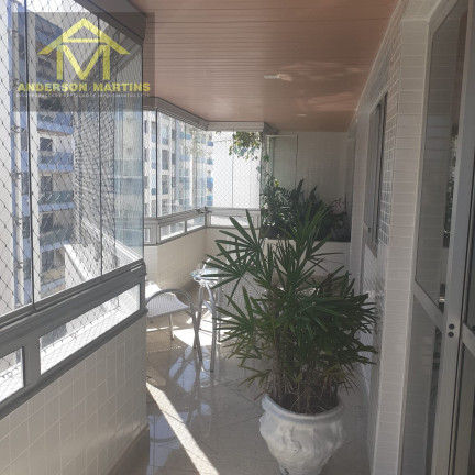 Imagem Casa com 5 Quartos à Venda, 400 m² em Praia Da Costa - Vila Velha Imagem Casa com 5 Quartos à Venda, 400 m² em Praia Da Costa - Vila Velha
