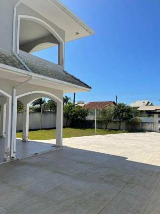 Casa com 5 Quartos à Venda, 420 m² em Praia Da Pinheira - Palhoça