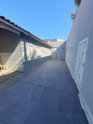 Imagem Casa com 3 Quartos à Venda, 360 m² em Jardim Umuarama - Araçatuba Imagem Casa com 3 Quartos à Venda, 360 m² em Jardim Umuarama - Araçatuba