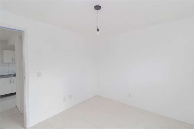 Imagem Imóvel com 2 Quartos à Venda, 44 m² em Lomba Do Pinheiro - Porto Alegre Imagem Imóvel com 2 Quartos à Venda, 44 m² em Lomba Do Pinheiro - Porto Alegre