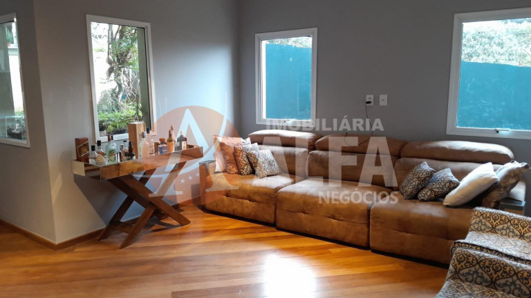 Imagem Casa com 3 Quartos à Venda, 220 m² em Jardim Caiapiá - Cotia Imagem Casa com 3 Quartos à Venda, 220 m² em Jardim Caiapiá - Cotia