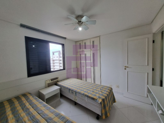 Imagem Apartamento com 3 Quartos à Venda, 230 m² em Pitangueiras - Guarujá