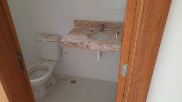Imagem Casa com 4 Quartos à Venda, 140 m² em Vila De Abrantes (abrantes) - Camaçari