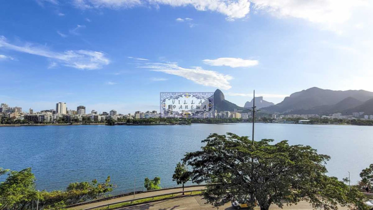 Imagem Apartamento com 4 Quartos à Venda, 220 m² em Lagoa - Rio De Janeiro Imagem Apartamento com 4 Quartos à Venda, 220 m² em Lagoa - Rio De Janeiro