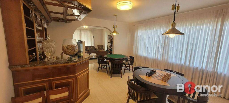 Imagem Casa com 4 Quartos à Venda, 700 m² em Centro - Blumenau Imagem Casa com 4 Quartos à Venda, 700 m² em Centro - Blumenau