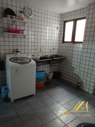 Imagem Casa com 7 Quartos à Venda, 910 m² em Caminho Das árvores - Salvador