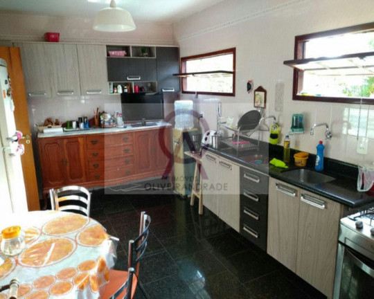 Imagem Imóvel com 5 Quartos à Venda, em Itapuã - Salvador Imagem Imóvel com 5 Quartos à Venda, em Itapuã - Salvador