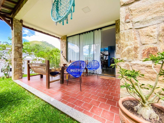 Imagem Casa com 4 Quartos à Venda, 320 m² em Vargem Grande - Teresópolis Imagem Casa com 4 Quartos à Venda, 320 m² em Vargem Grande - Teresópolis