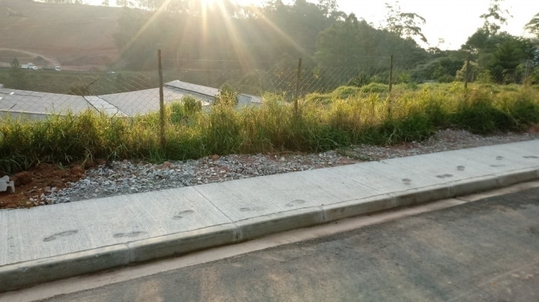 Imagem Terreno à Venda, 2.001 m² em Próximo A Rodovia - Mairiporã
