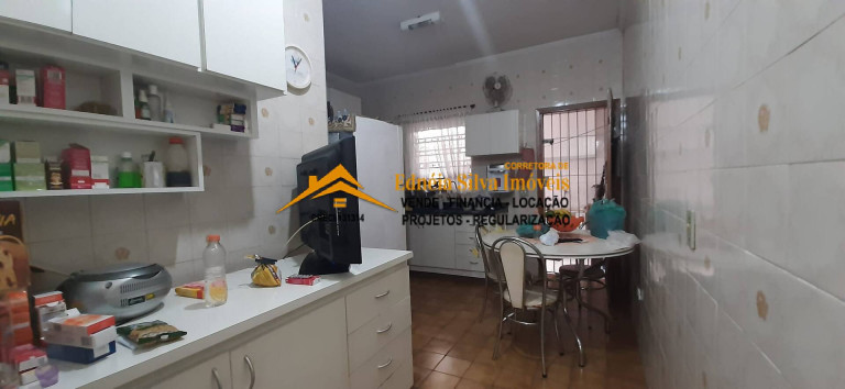 Imagem Casa com 2 Quartos à Venda, 138 m² em Balneário Samas - Mongaguá Imagem Casa com 2 Quartos à Venda, 138 m² em Balneário Samas - Mongaguá