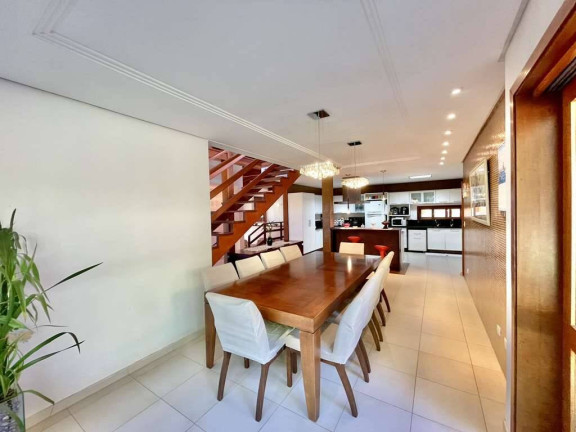 Imagem Casa com 5 Quartos à Venda, 446 m² em águas Da Fazendinha - Carapicuíba Imagem Casa com 5 Quartos à Venda, 446 m² em águas Da Fazendinha - Carapicuíba