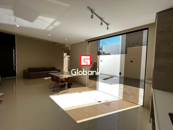 Imagem Sobrado com 3 Quartos à Venda, 240 m² em Ibituruna - Montes Claros Imagem Sobrado com 3 Quartos à Venda, 240 m² em Ibituruna - Montes Claros