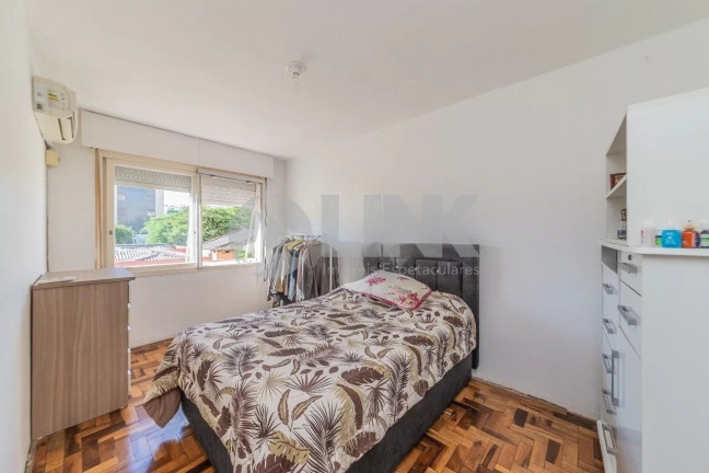 Imagem Apartamento com 2 Quartos à Venda, 74 m² em Vila Ipiranga - Porto Alegre