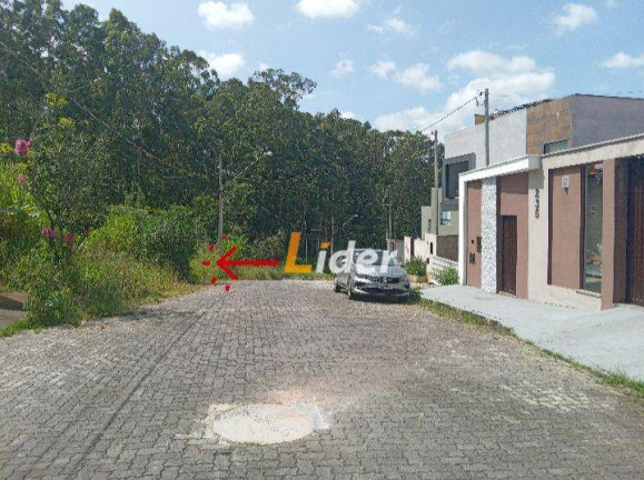 Terreno à Venda, 300 m² em Lourdes - Juiz De Fora