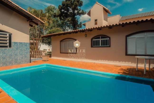 Imagem Casa com 4 Quartos à Venda, 300 m² em Centro - Foz Do Iguaçu Imagem Casa com 4 Quartos à Venda, 300 m² em Centro - Foz Do Iguaçu