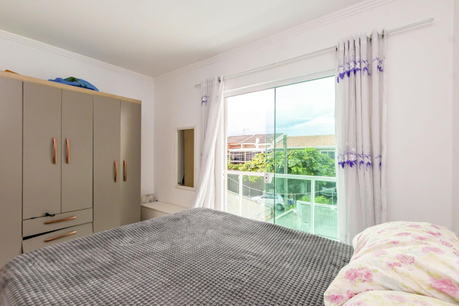 Imagem Casa com 3 Quartos à Venda, 82 m² em Cidade Industrial - Curitiba Imagem Casa com 3 Quartos à Venda, 82 m² em Cidade Industrial - Curitiba