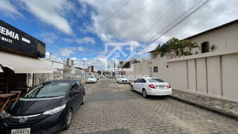 Imagem Casa com 4 Quartos à Venda, 300 m² em Recreio - Vitória Da Conquista Imagem Casa com 4 Quartos à Venda, 300 m² em Recreio - Vitória Da Conquista