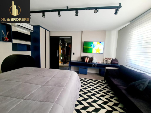 Imagem Casa com 4 Quartos à Venda, 345 m² em Santa Felicidade - Curitiba Imagem Casa com 4 Quartos à Venda, 345 m² em Santa Felicidade - Curitiba