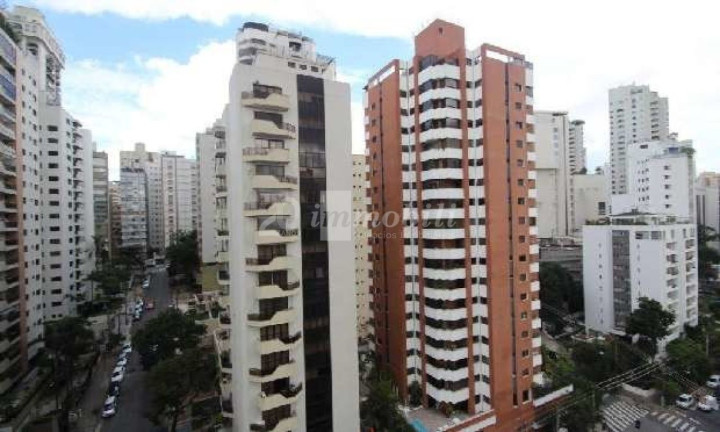 Apartamento com 3 Quartos à Venda, 130 m² em Higienópolis - São Paulo