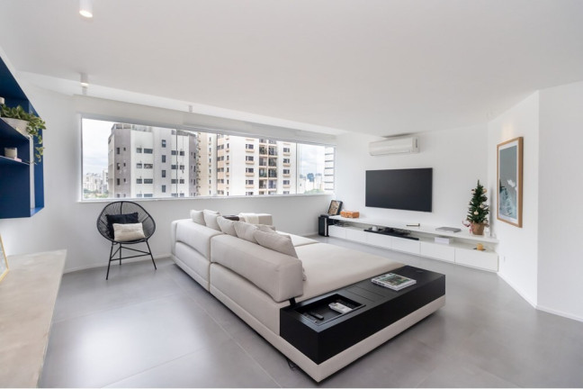 Imagem Imóvel com 3 Quartos à Venda, 250 m² em Vila Olímpia - São Paulo Imagem Imóvel com 3 Quartos à Venda, 250 m² em Vila Olímpia - São Paulo