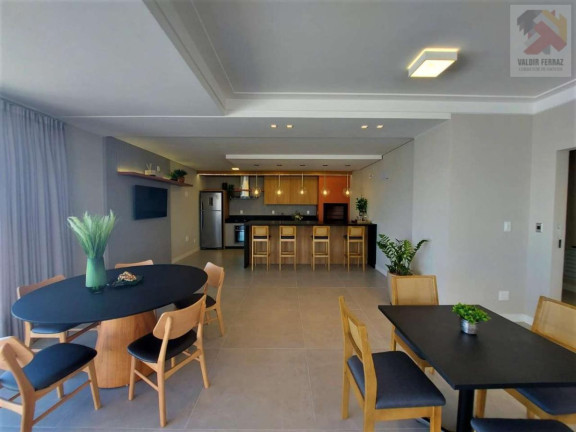 Imagem Apartamento com 2 Quartos para Alugar, 61 m² em Coqueiros - Florianópolis