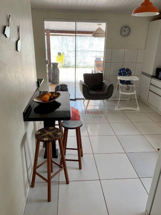 Imagem Casa com 3 Quartos à Venda, 110 m² em Centro - Itajaí Imagem Casa com 3 Quartos à Venda, 110 m² em Centro - Itajaí