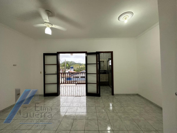 Imagem Casa com 4 Quartos à Venda, 154 m² em Centro - Ubatuba Imagem Casa com 4 Quartos à Venda, 154 m² em Centro - Ubatuba