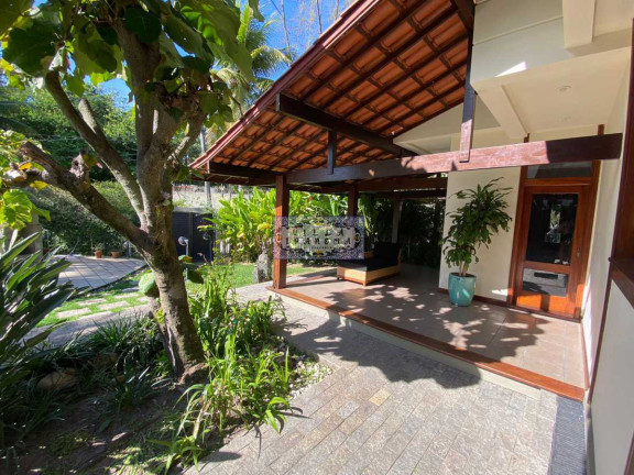 Imagem Imóvel com 9 Quartos à Venda, 675 m² em Piratininga - Niterói