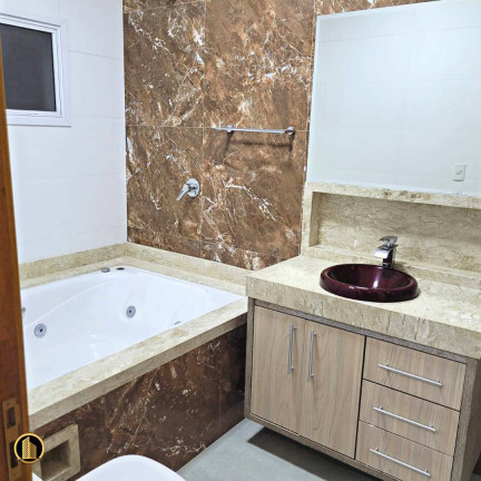 Imagem Casa com 3 Quartos à Venda, em Taubaté Imagem Casa com 3 Quartos à Venda, em Taubaté