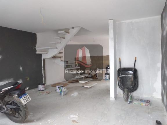 Imagem Imóvel com 2 Quartos à Venda, 150 m² em Peró - Cabo Frio Imagem Imóvel com 2 Quartos à Venda, 150 m² em Peró - Cabo Frio