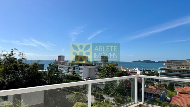 Imagem Cobertura com 3 Quartos à Venda, 270 m² em Bombas - Bombinhas Imagem Cobertura com 3 Quartos à Venda, 270 m² em Bombas - Bombinhas