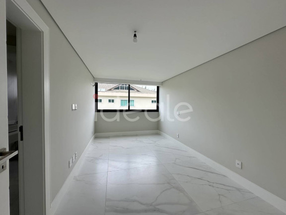 Imagem Casa de Condomínio com 5 Quartos à Venda, 560 m² em Barra Da Tijuca - Rio De Janeiro