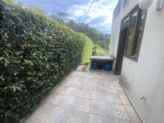 Imagem Casa com 4 Quartos à Venda, 300 m² Imagem Casa com 4 Quartos à Venda, 300 m²