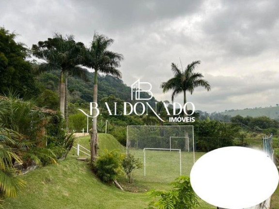 Imagem Fazenda à Venda, 300 m² em Centro - Extrema Imagem Fazenda à Venda, 300 m² em Centro - Extrema