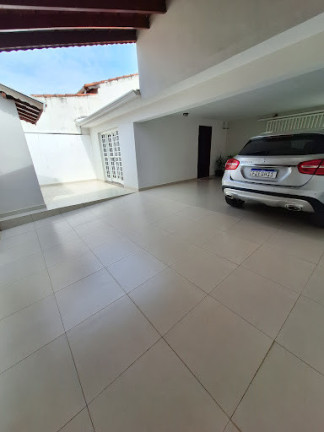 Imagem Casa com 2 Quartos à Venda, 228 m² em Jardim Itamaracá - Indaiatuba Imagem Casa com 2 Quartos à Venda, 228 m² em Jardim Itamaracá - Indaiatuba