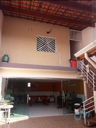 Imagem Sobrado com 3 Quartos à Venda, 220 m² em Conjunto Habitacional Antônio Bovolenta - Mogi Das Cruzes Imagem Sobrado com 3 Quartos à Venda, 220 m² em Conjunto Habitacional Antônio Bovolenta - Mogi Das Cruzes