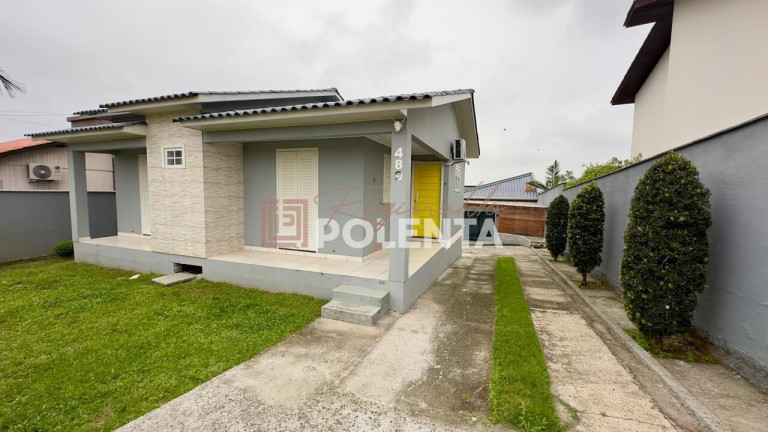 Imagem Casa com 3 Quartos à Venda, 225 m² em Demboski - Içara