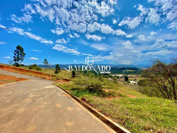 Imagem Terreno à Venda, 304 m² em Centro - Extrema Imagem Terreno à Venda, 304 m² em Centro - Extrema