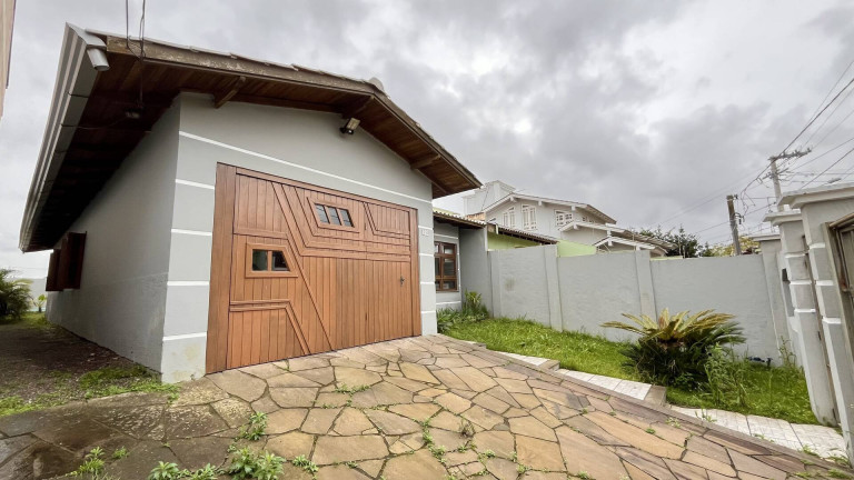Imagem Casa com 3 Quartos à Venda, 143 m² em Igara - Canoas Imagem Casa com 3 Quartos à Venda, 143 m² em Igara - Canoas