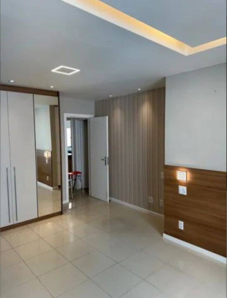Imagem Apartamento com 4 Quartos à Venda, em Recreio Dos Bandeirantes - Rio De Janeiro Imagem Apartamento com 4 Quartos à Venda, em Recreio Dos Bandeirantes - Rio De Janeiro
