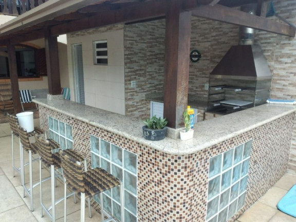 Imagem Casa com 3 Quartos à Venda, 420 m² em Ouro Verde - Rio Das Ostras